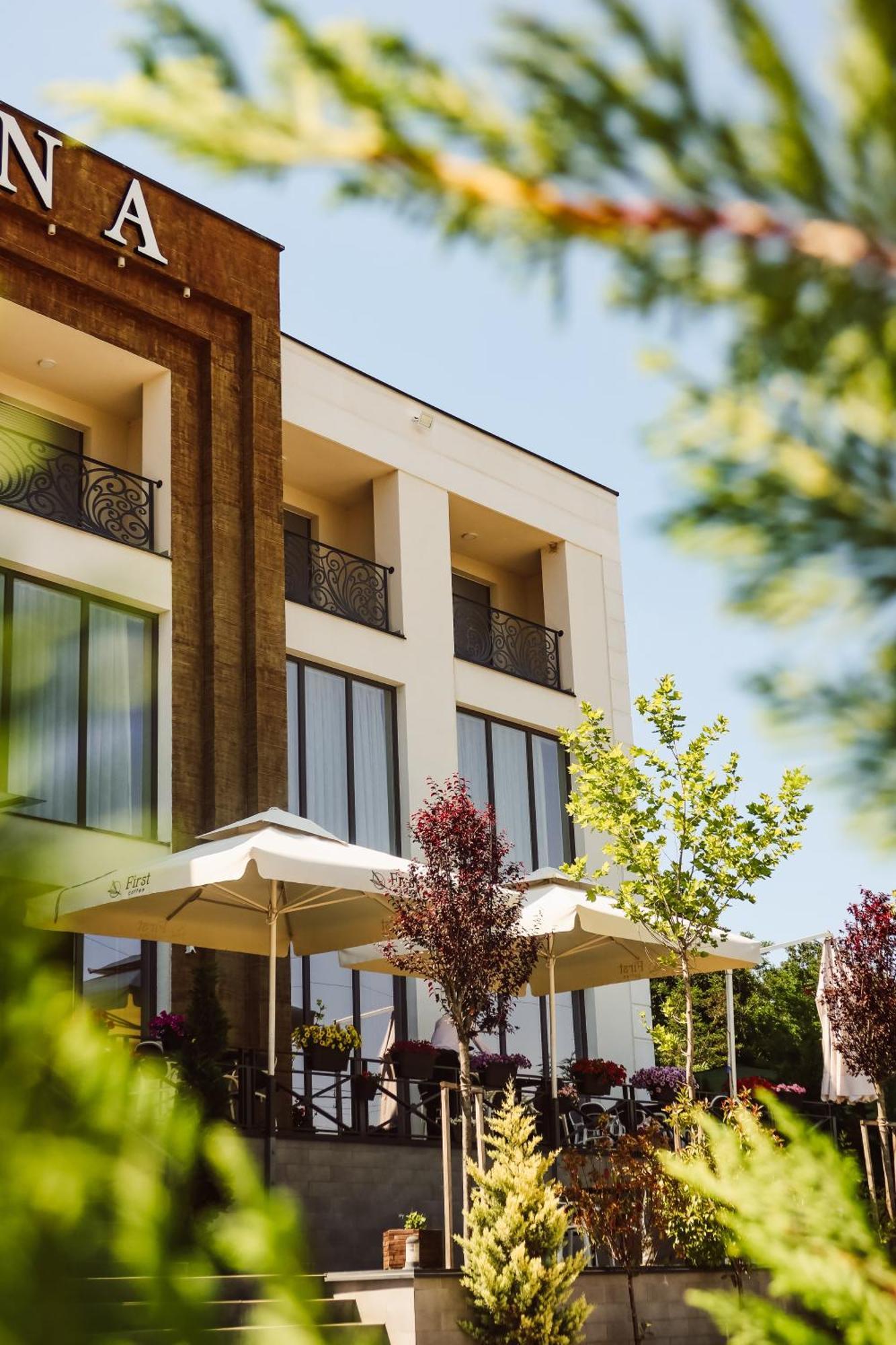 Andoena Resort Lipjan Exterior photo